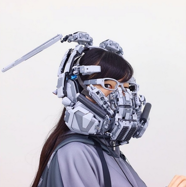 Hi-Tech respirator. Why carry all sorts of rags on your face!? - Mask, Design