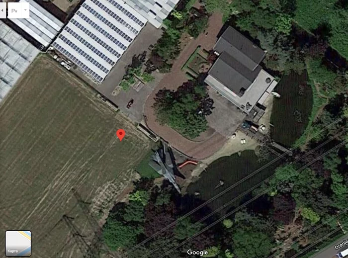 Fighter on Google Maps - Google maps, Interesting places, Fighter