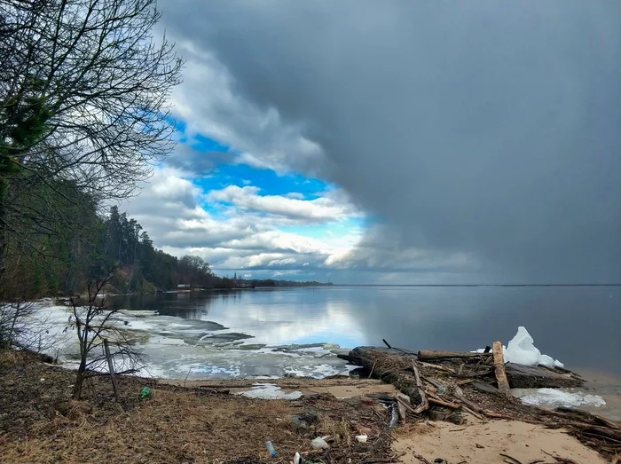 Snow front over the Volga - My, Yuryevets, The clouds, Clouds, Volga river