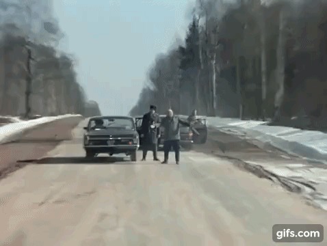 Друг приехал из Италии