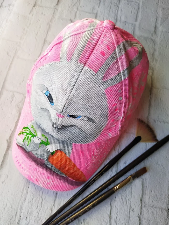 Baseball cap with hand-painted. Rabbit Snowball - My, Handmade, Creation, Rabbit, The Secret Life of Pets, Painting on fabric, Baseball cap, Longpost
