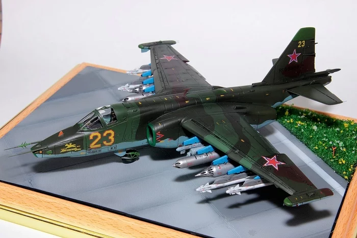 Масштабная модель самолета Су-25 от ArtModel в масштабе 1/72 - Моё, Модели, Самолет, Стендовый моделизм, Су-25, Авиация, Масштабная модель, Длиннопост