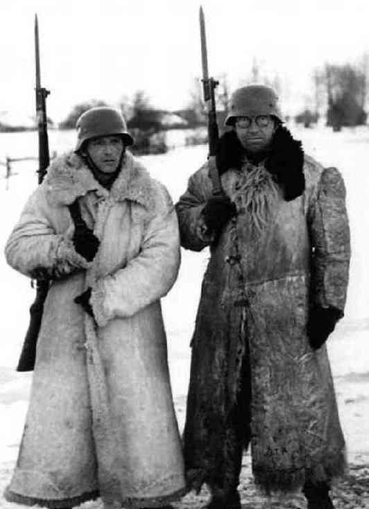 Wehrmacht fashion winter 1941 - 1942 - My, The Second World War, Longpost, The photo, Propaganda, Politics