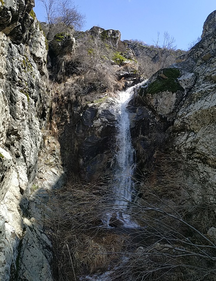 Водопад таджикистан фото