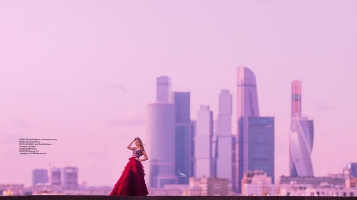 The best view of Moscow City for a photo shoot (Author: Khusen Rustamov) 2020 - My, Moscow City, PHOTOSESSION, The dress, Skyscraper, Observation deck, Photographer, Moscow, Models