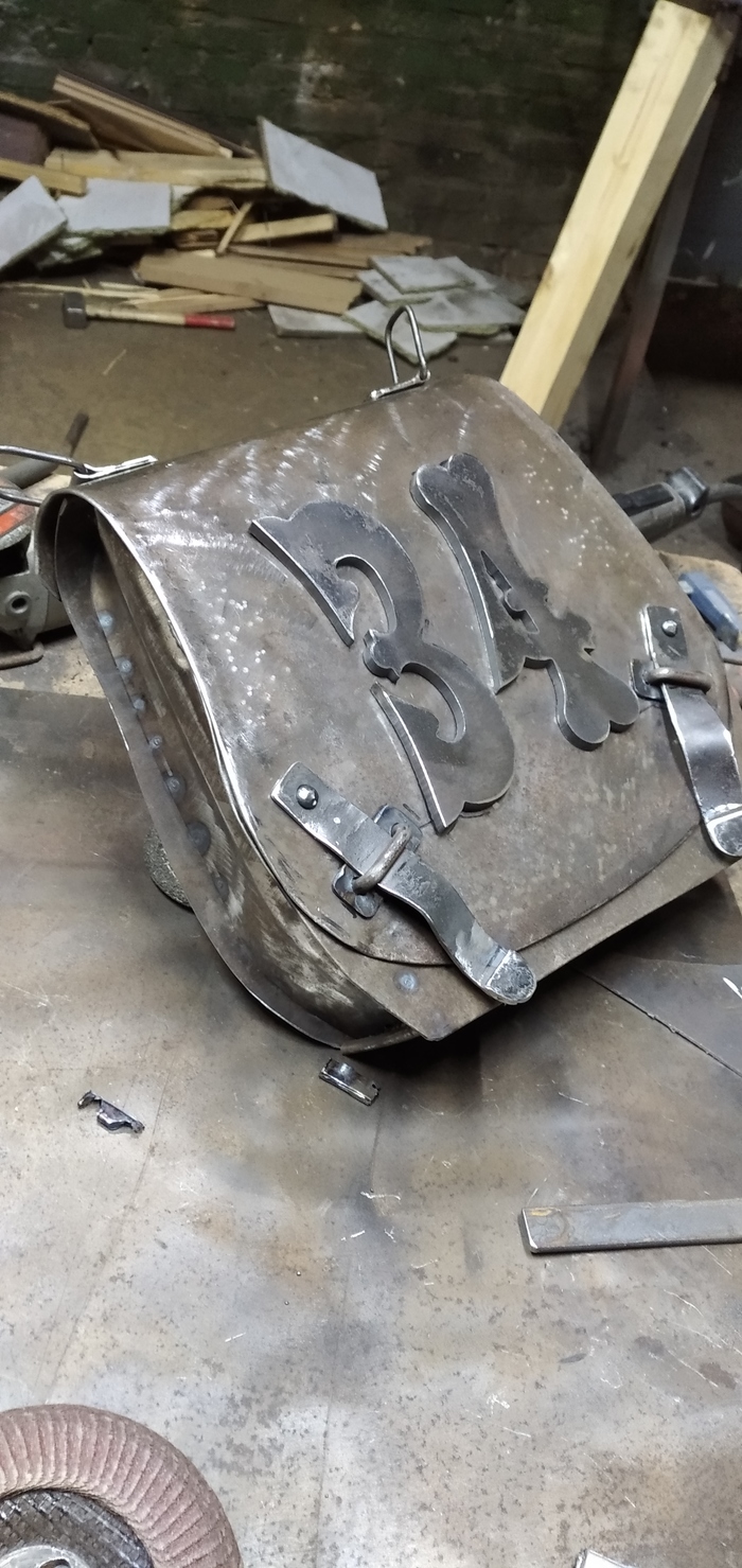 Аншлаг и почтовый ящик Металлообработка, Металл, Почтовый ящик, Своими руками, Рукожоп, Ковка, Декор, Видео, Длиннопост, Рукоделие с процессом