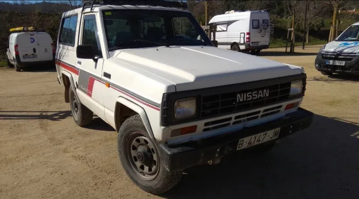 Nissan Patrol 1988, diesel 3.3 l, 6 cylinders. I bought it today from the first owner, an engineer from the Nissan plant, for €2500. My second gender - Nissan Patrol, Offroad, Oldtimer, Longpost