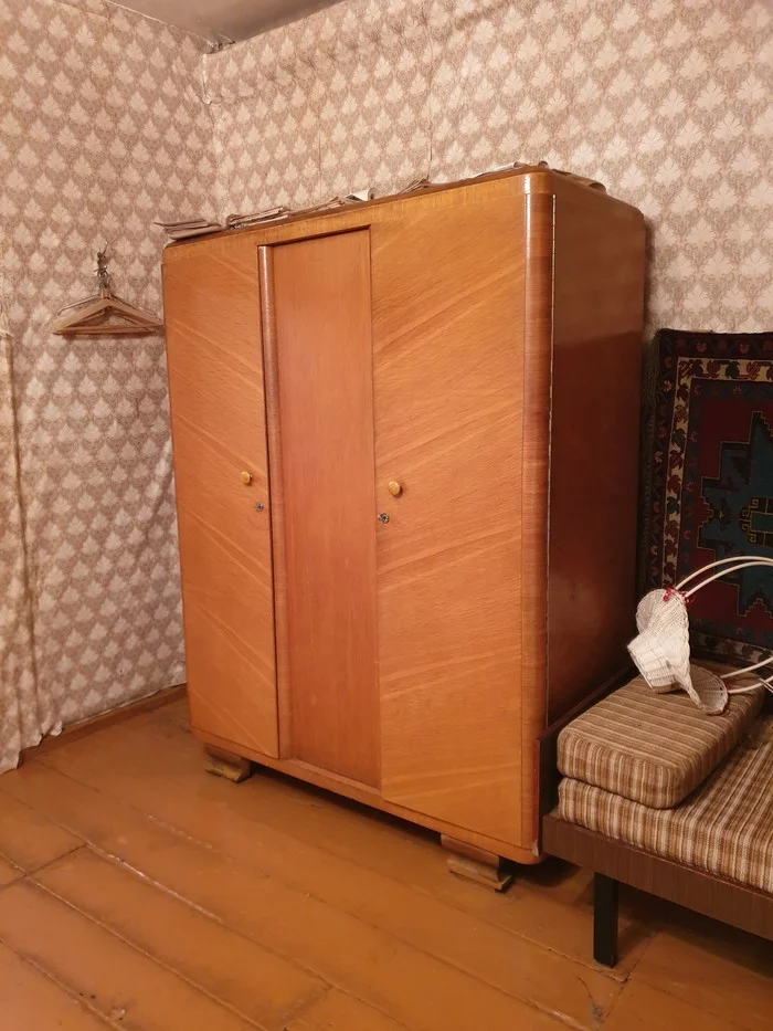 Restoration of a wardrobe from 1962 - My, Restoration, the USSR, Furniture, Needlework with process, Tree, Woodworking, Video, Longpost, Better at home