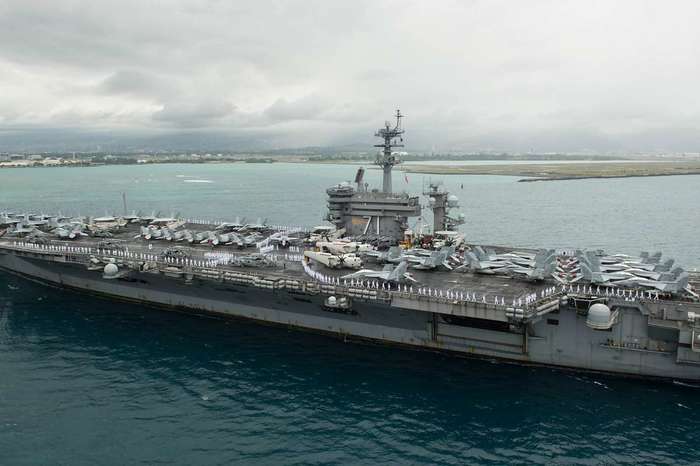 US nuclear aircraft carrier captain pleads for help: We don't want to die, please send the entire crew ashore - USA, Military, Epidemic, Coronavirus