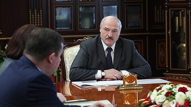 Response to the post “Lukashenko reacted harshly to the Russian media: Tractor, vodka and bathhouse. - Alexander Lukashenko, Republic of Belarus, Russia, The medicine, Meeting, Politics, Coronavirus, Reply to post