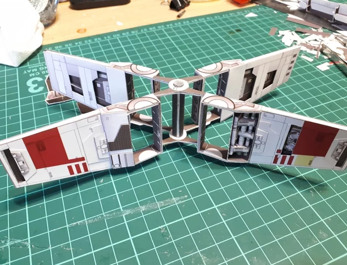 Звёздный истребитель T-65 «X-wing» - Моё, Papercraft, Да пребудет с тобой сила, Star Wars, Времяпрепровождение, R2-D2, Космос, Длиннопост
