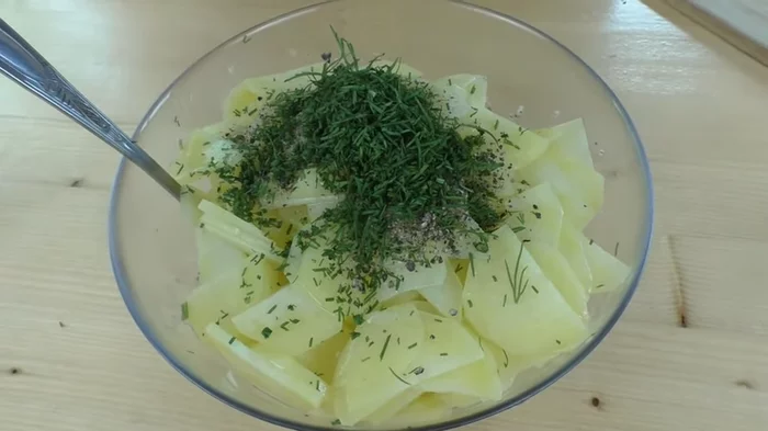 Fish pie without fussing with dough and without going fishing - My, Cooking, Recipe, Food, Pita, Pie, Other cuisine, Bakery products, Video, Longpost, Video recipe