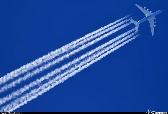 Six-barrel chemtrails - An-225, Airplane, The photo, Sky, Condensation trail, Humor