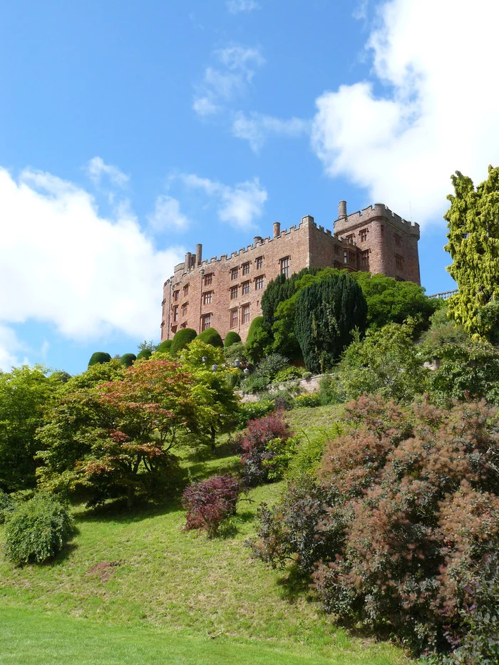 Powys Castle (Wales, UK) - My, Great Britain, Wales, Garden, Flowers, Nature, Travels, Longpost