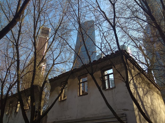 Городские контрасты