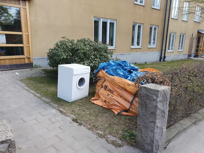 How Swedes throw out trash - My, Sweden, Garbage, Ecology, Longpost