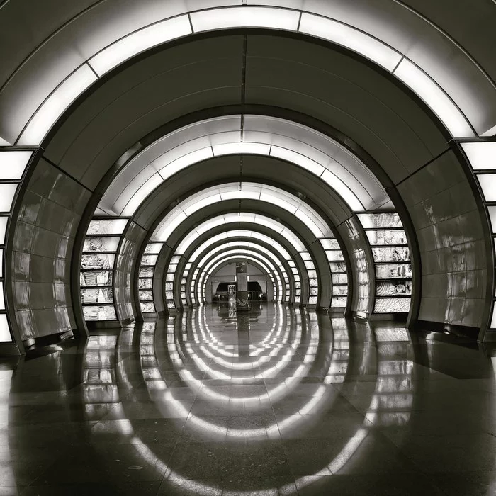 Moscow subway - My, Metro, Architecture, Black and white photo