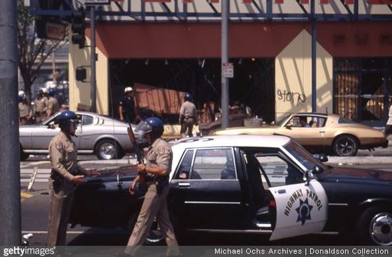 Горячая точка: в 1992 году Лос-Анжелес пережил самый разрушительный бунт в истории США США, Расизм, Лос-Анджелес, Длиннопост Горячая точка: в 1992 году Лос-Анжелес пережил самый разрушительный бунт в истории США США, Расизм, Лос-Анджелес, Длиннопост