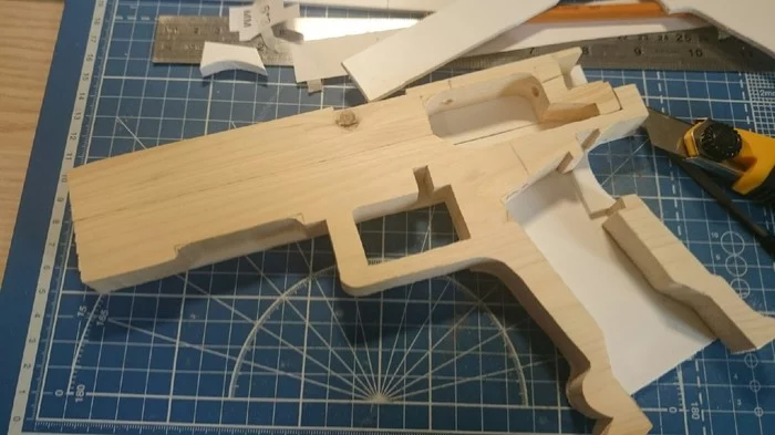 Made RE-45 from Apex:Legends - My, Apex legends, Needlework with process, Longpost