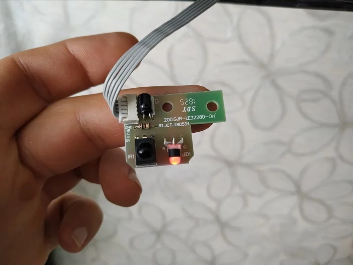 TV remote doesn't work - My, Repair of equipment, Electronics repair, TV remote, Telefunken, Longpost