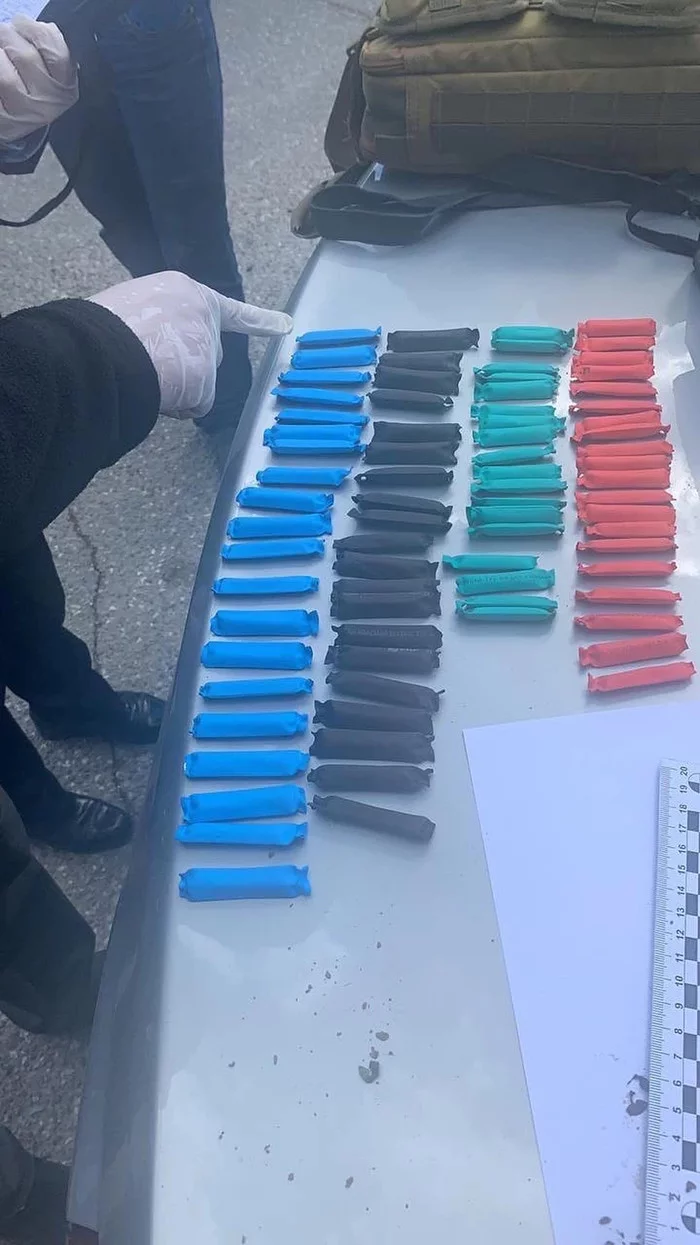 В Татарстане с партией наркотиков поймали судью Новости, Наркотики, Борьба с наркотиками, Длиннопост, Татарстан, Негатив В Татарстане с партией наркотиков поймали судью Новости, Наркотики, Борьба с наркотиками, Длиннопост, Татарстан, Негатив