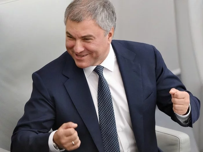 Есть Володин — есть коррупция! Спикер Госдумы обзавелся молодой женой и элитной квартирой за полмиллиарда Вячеслав, Володин, Госдума, Жена, Длиннопост, Коррупция Есть Володин — есть коррупция! Спикер Госдумы обзавелся молодой женой и элитной квартирой за полмиллиарда Вячеслав, Володин, Госдума, Жена, Длиннопост, Коррупция