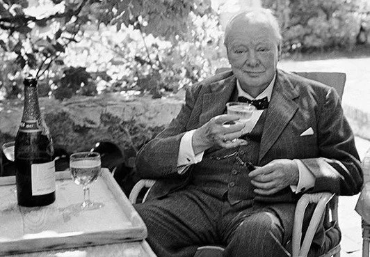 One blue Winston - Winston Churchill, Winston, Wordplay, Humor, Black and white photo