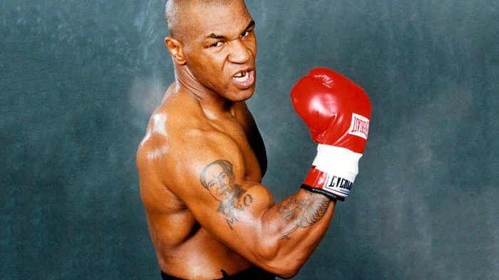 Tyson in shape - Tyson, Boxing, Grandfather, Video