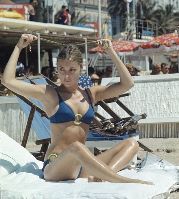 Hollywood actress Sharon Tate Cannes 1968 - Show Business, Cannes, Beach, Actors and actresses, Girls, Relaxation, , Retro, 60th