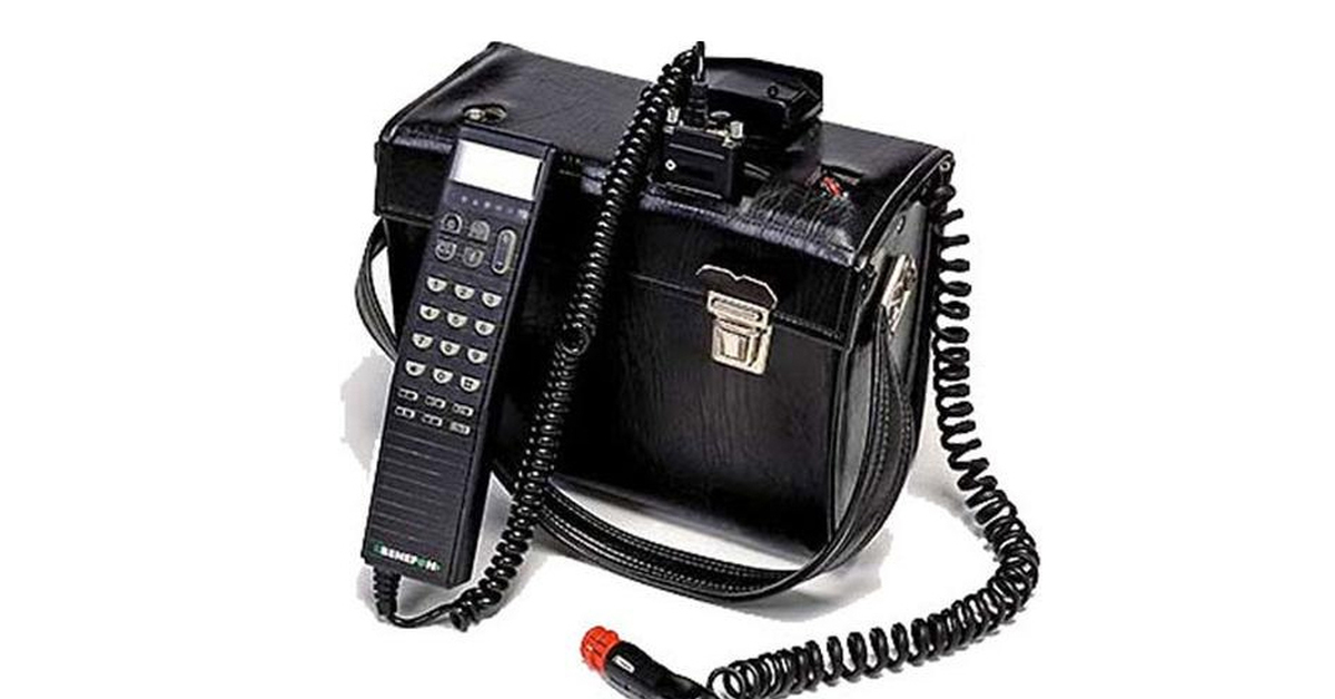 First mobile phone call. Nokia Mobira Senator (1982 год). Nokia Mobira Cityman. Mobira Cityman 900. Nokia Mobira Cityman 900 (1987 год).