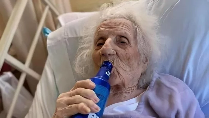 In America, a 103-year-old patient defeated coronavirus. Her first desire was to drink beer - Coronavirus, Beer, USA