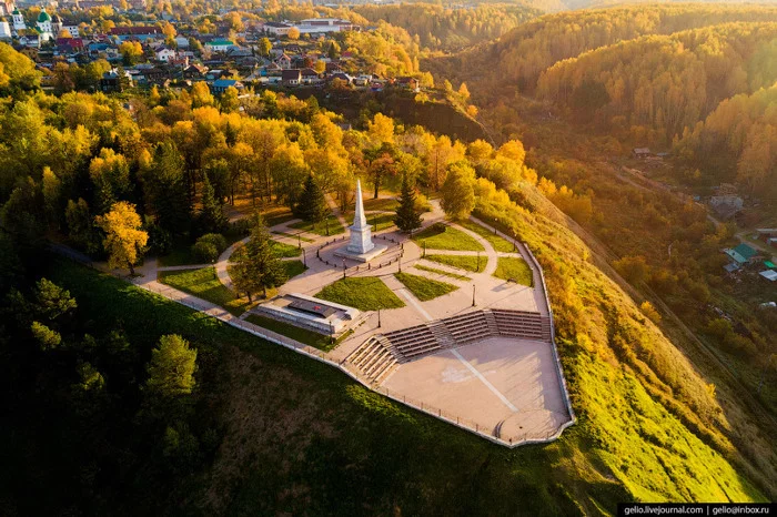 Ermak Garden in Tobolsk - Tobolsk, The park, Millennium falcon, Star Wars, It seemed