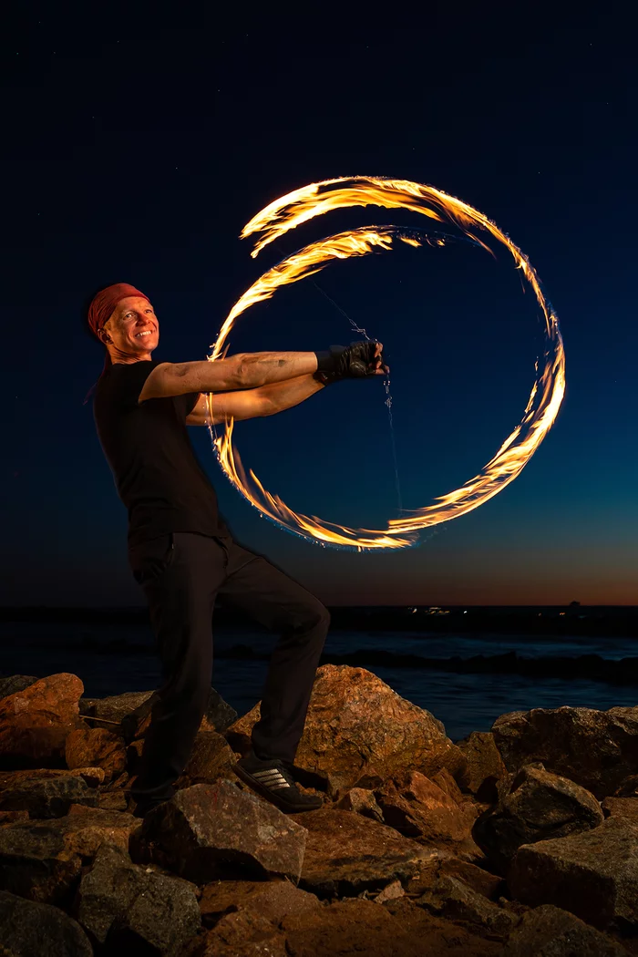 Filmed with a twinkle - My, Fire show, Fire, Night, Fire, The photo, Longpost