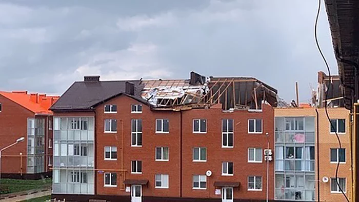 Сегодня в пригороде Белгорода было слегка ветренно - Ураган, Белгород, Северный, Видео