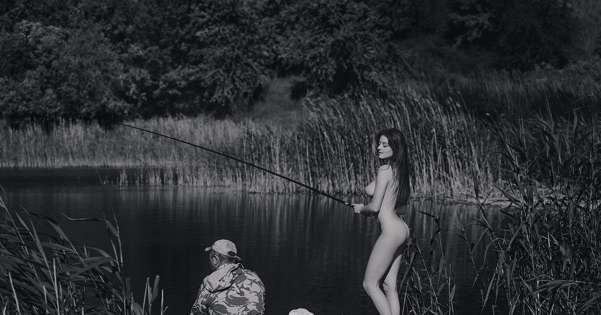 Nude Fishing