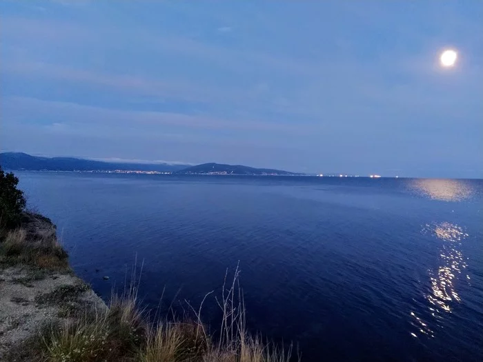 Lunar path - My, Novorossiysk, Black Sea, moon