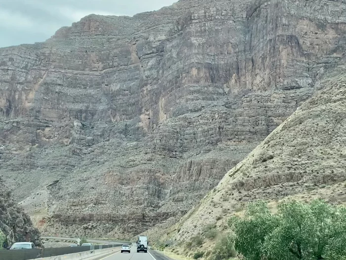 At the bottom of the canyon. 6.02.2020. Littlefield,AZ - My, Travels, Nature, Mobile photography, Canyon