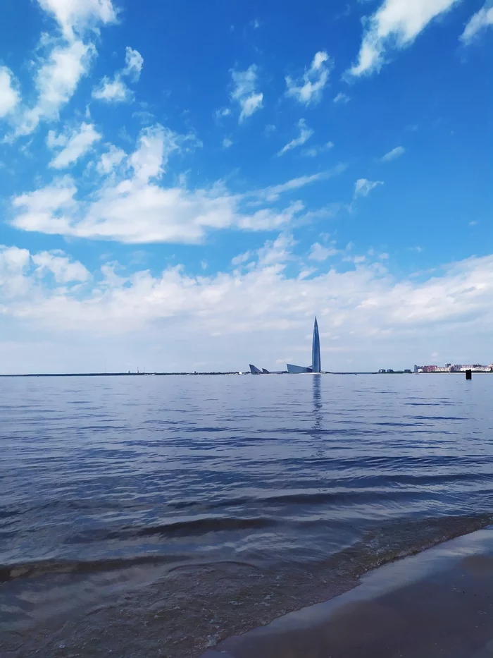 Shades of blue - My, Saint Petersburg, Vasilievsky Island, Lakhta, Lakhta Center, Water, Blue, Mobile photography