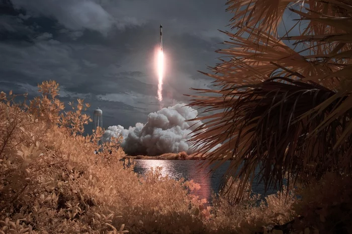 SpaceX wins $150 million contract to launch Space Development Agency satellites - Spacex, Engine, Booster Rocket, Cosmonautics, Space, Elon Musk, USA, Falcon 9, , The photo, Satellite