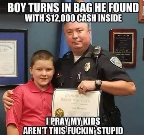 Honest American boy! - Picture with text, Honesty, Stupidity, Package, Cash, Policeman, Humor, Translated by myself, Police