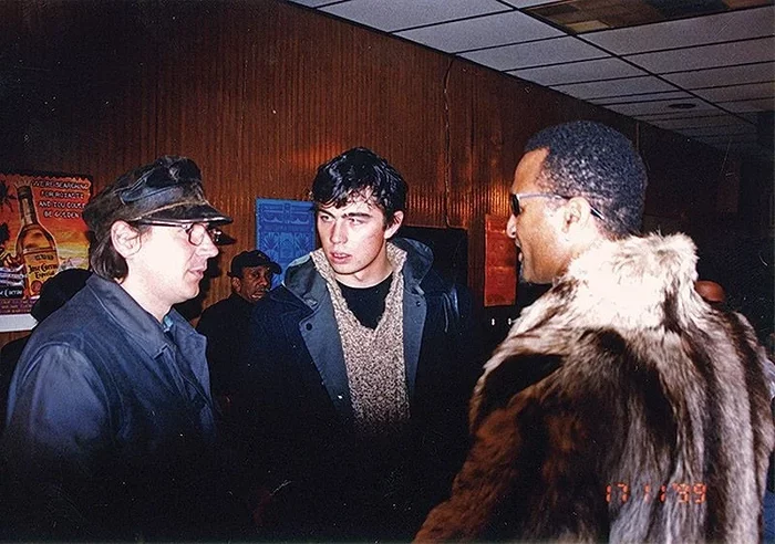 Кто сыграл продавца автомобилей в фильме Брат-2? Брат, Брат 2, Балабанов, Фильмы, Яндекс Дзен, Евреи, Длиннопост Кто сыграл продавца автомобилей в фильме Брат-2? Брат, Брат 2, Балабанов, Фильмы, Яндекс Дзен, Евреи, Длиннопост