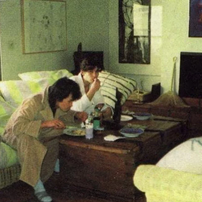 Виктор Цой и Юрий Каспарян в США, 1990 год Виктор Цой, Юрий Каспарян, Музыканты, Группа КИНО, США, Фотография, Память, Длиннопост Виктор Цой и Юрий Каспарян в США, 1990 год Виктор Цой, Юрий Каспарян, Музыканты, Группа КИНО, США, Фотография, Память, Длиннопост