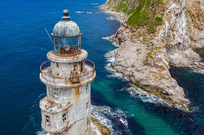 Это один из самых труднодоступных маяков в России. И, пожалуй, самый живописный! Дальний Восток, Путешествия, Маяк, Красота, Красота природы, Длиннопост Это один из самых труднодоступных маяков в России. И, пожалуй, самый живописный! Дальний Восток, Путешествия, Маяк, Красота, Красота природы, Длиннопост