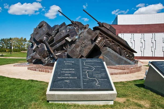 «Под Прохоровкой победили немцы»: британский историк опроверг факт победы советской армии