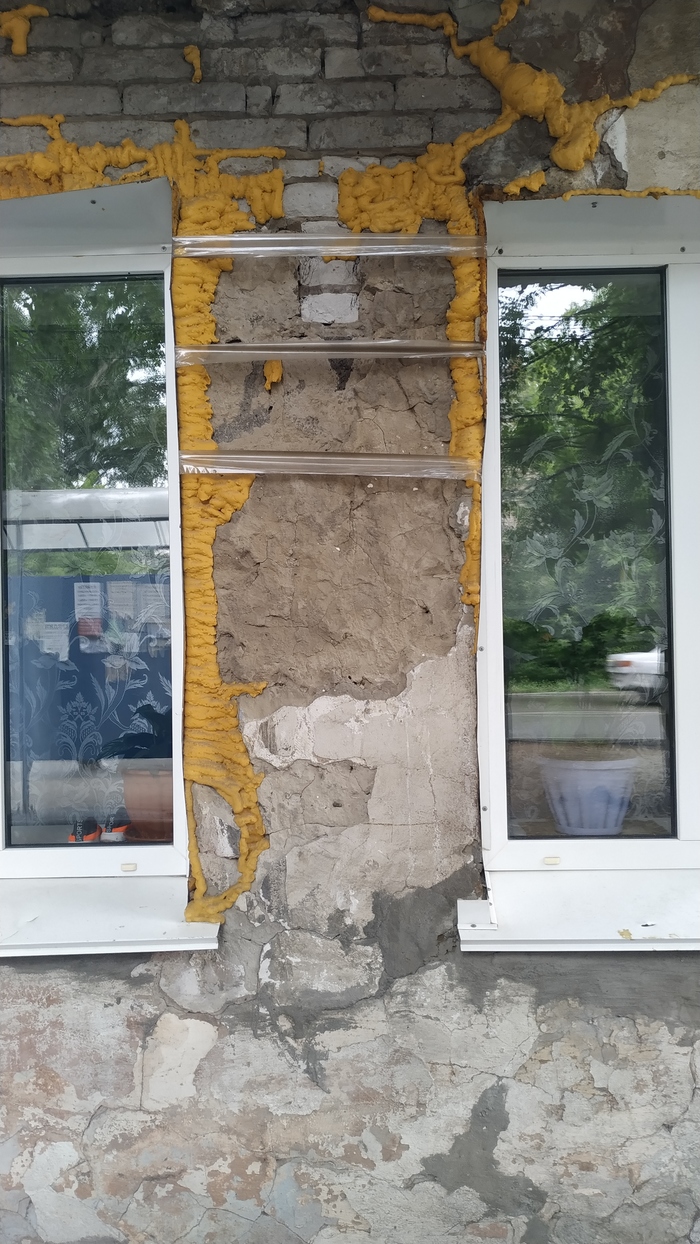 �����- �� �����