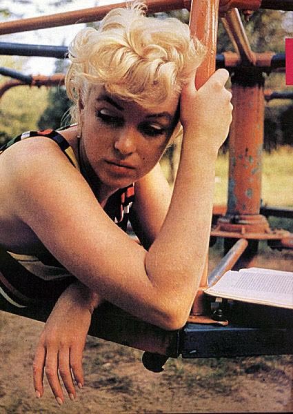 Gorgeous Marilyn. - Marilyn Monroe, Cinema, 1950, Celebrities, The photo, Black and white photo, Story, Longpost