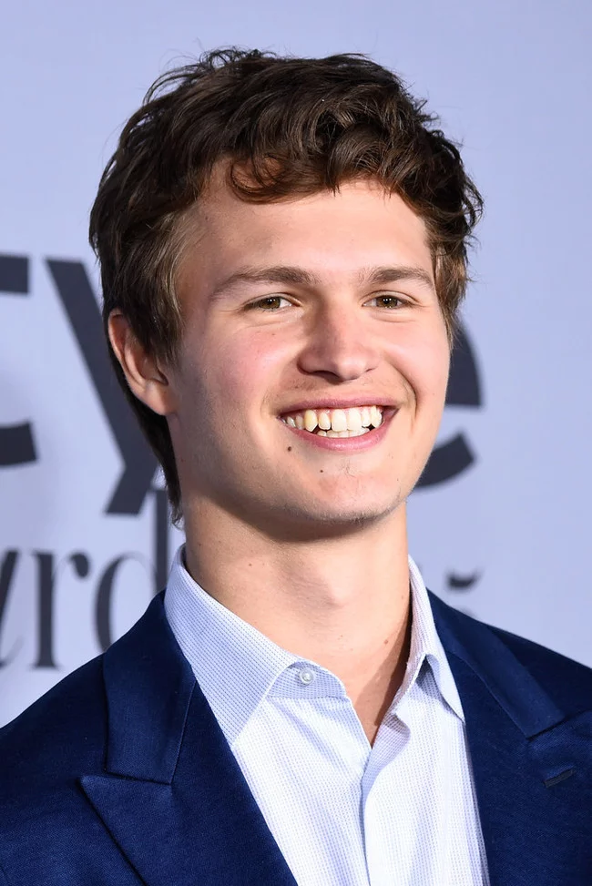 The Divergent star was caught having sex with a minor - news, The photo, Ansel Elgort, Harassment