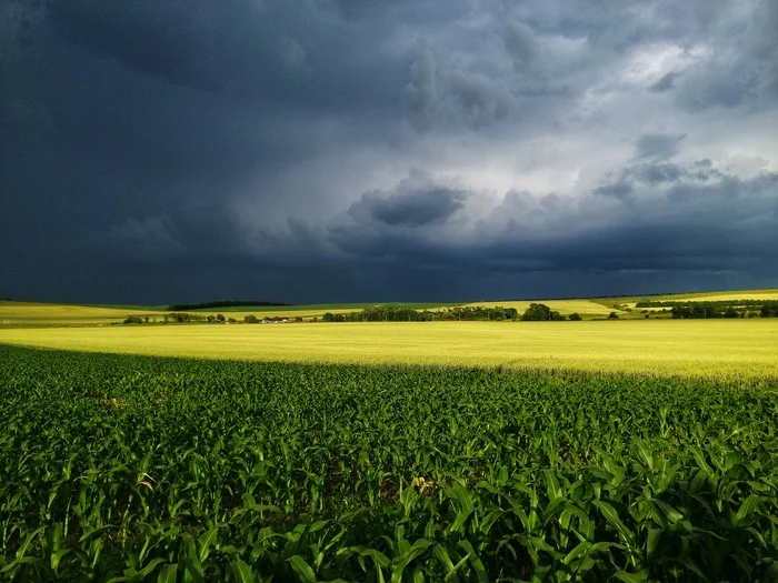 Перед дождем. Село Юца - Моё, Фотография, Природа, Тучи, Ставропольский край