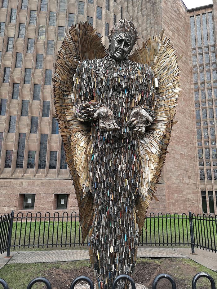 Angel of knives - Angel, Sculpture, Great Britain, Knife