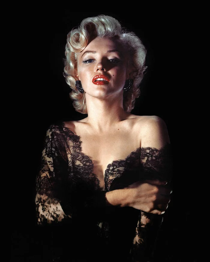 Gorgeous Marilyn. - Marilyn Monroe, Celebrities, Hollywood, Cinema, Story, Black and white photo, 20th century, Longpost
